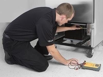 الخط الساخن لصيانة الاسكا بالغربية